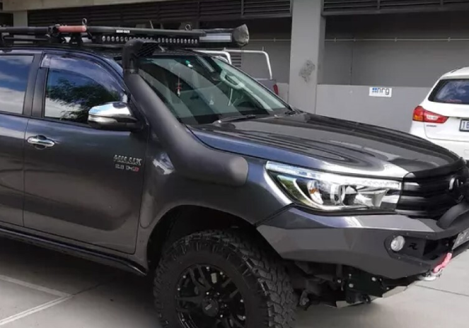 SNORKEL AIR INTAKE TO SUIT TOYOTA HILUX 2015-2019 SR SR5 REVO SNORKEL AIR INTAKE TO SUIT TOYOTA HILUX 2015-2019 SR SR5 REVO